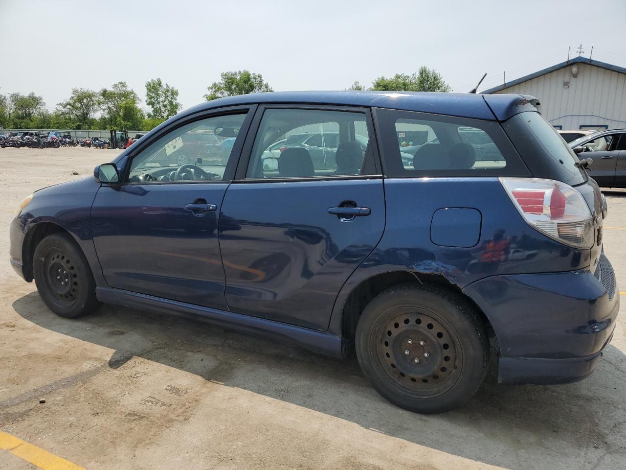 2005 Toyota Corolla Matrix Xr - Image 2