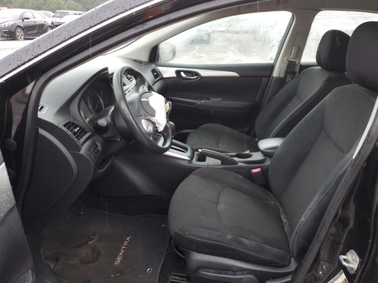 2019 Nissan Sentra S - Image 7