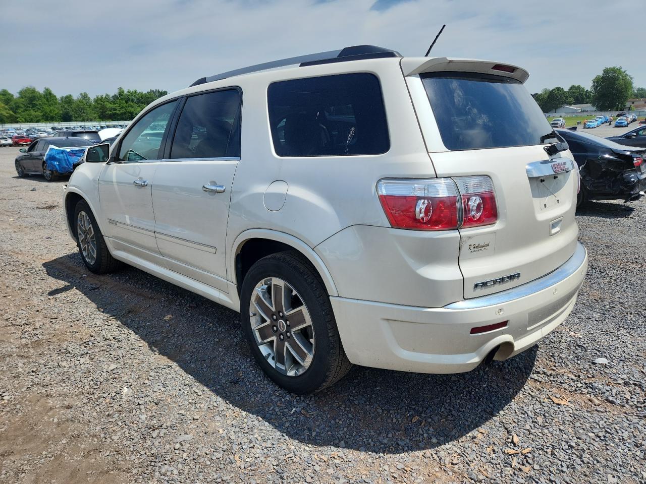 2012 GMC Acadia Denali - Image 2