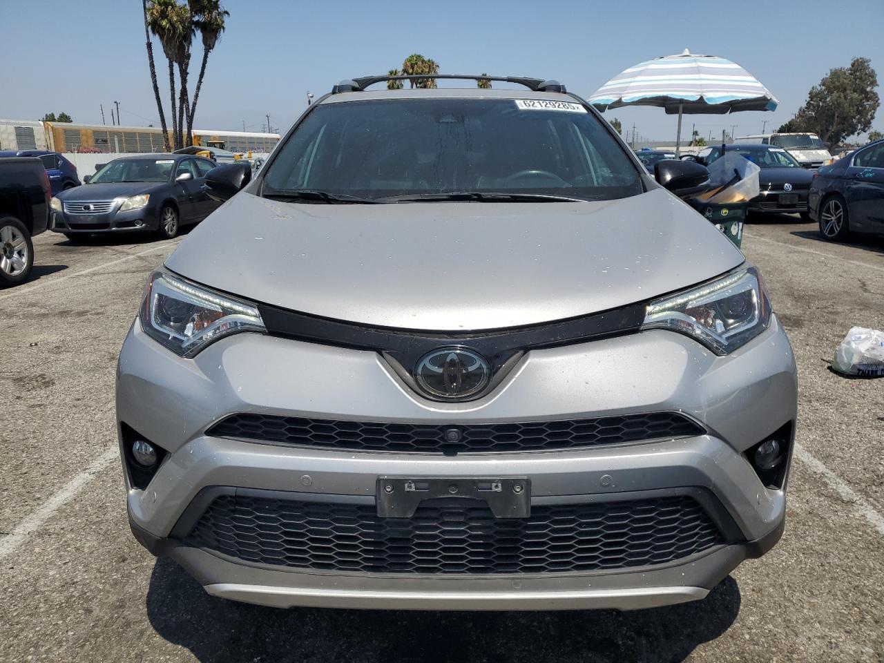 2016 Toyota Rav4 Se - Image 5