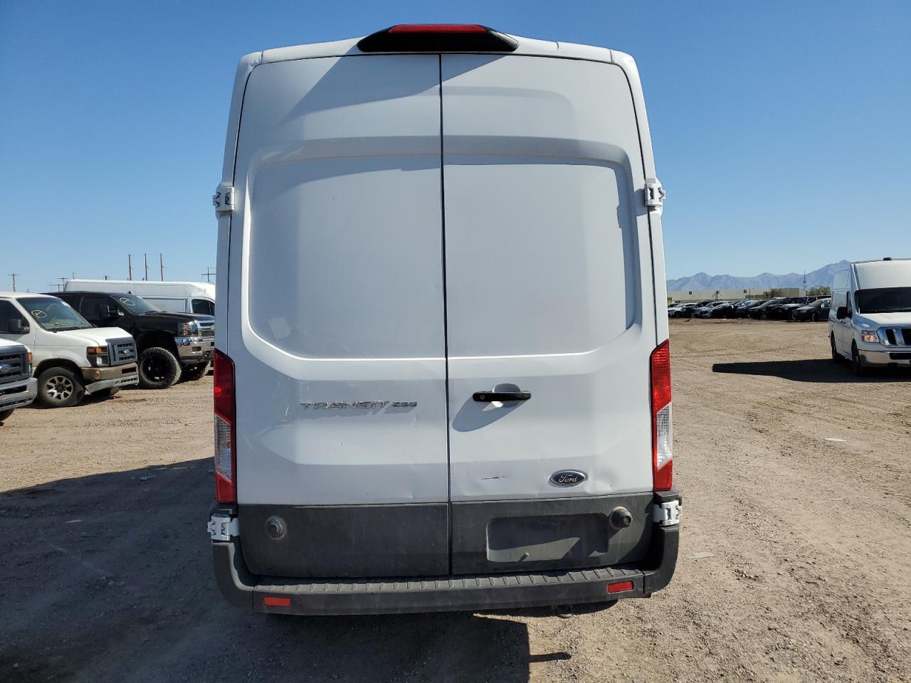 2022 Ford Transit T-250 - Фото 6
