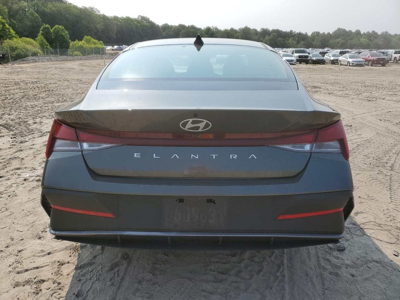 2024 Hyundai Elantra Sel - Фото 6