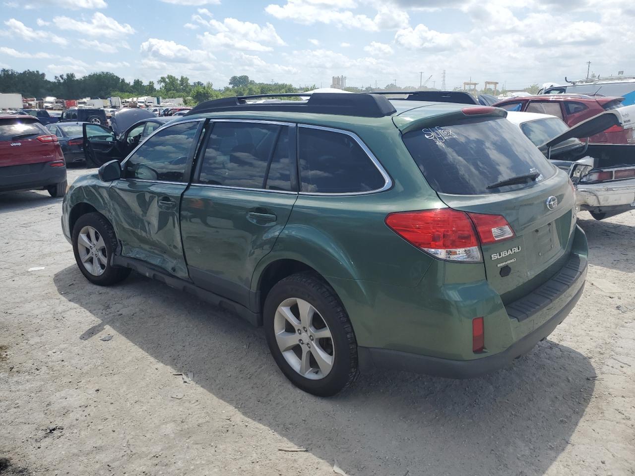 2014 Subaru Outback 2.5I - Фото 2