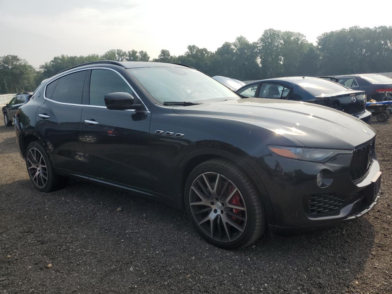 2017 Maserati Levante S Sport - Фото 4