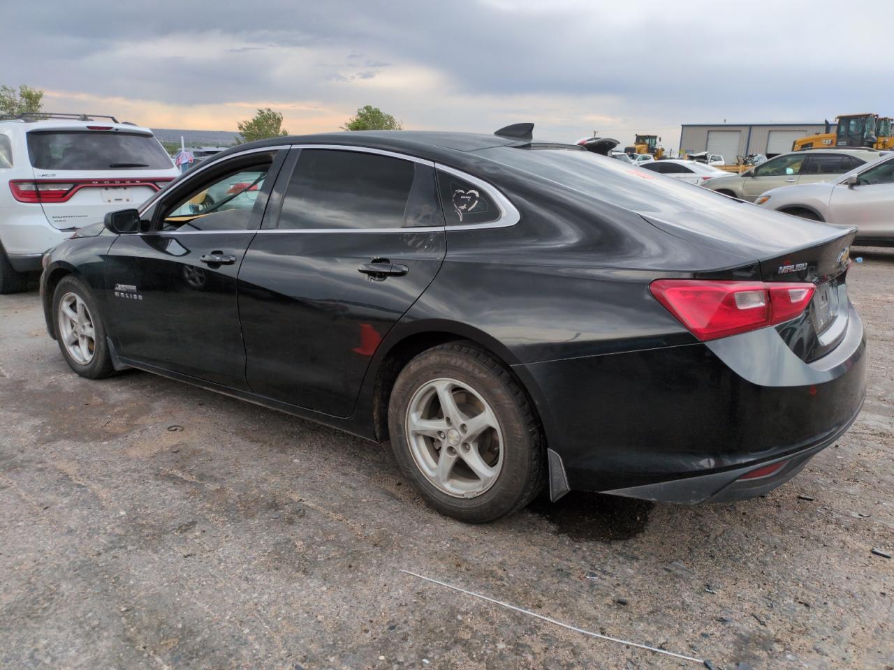 2019 Chev Malibu - Image 2