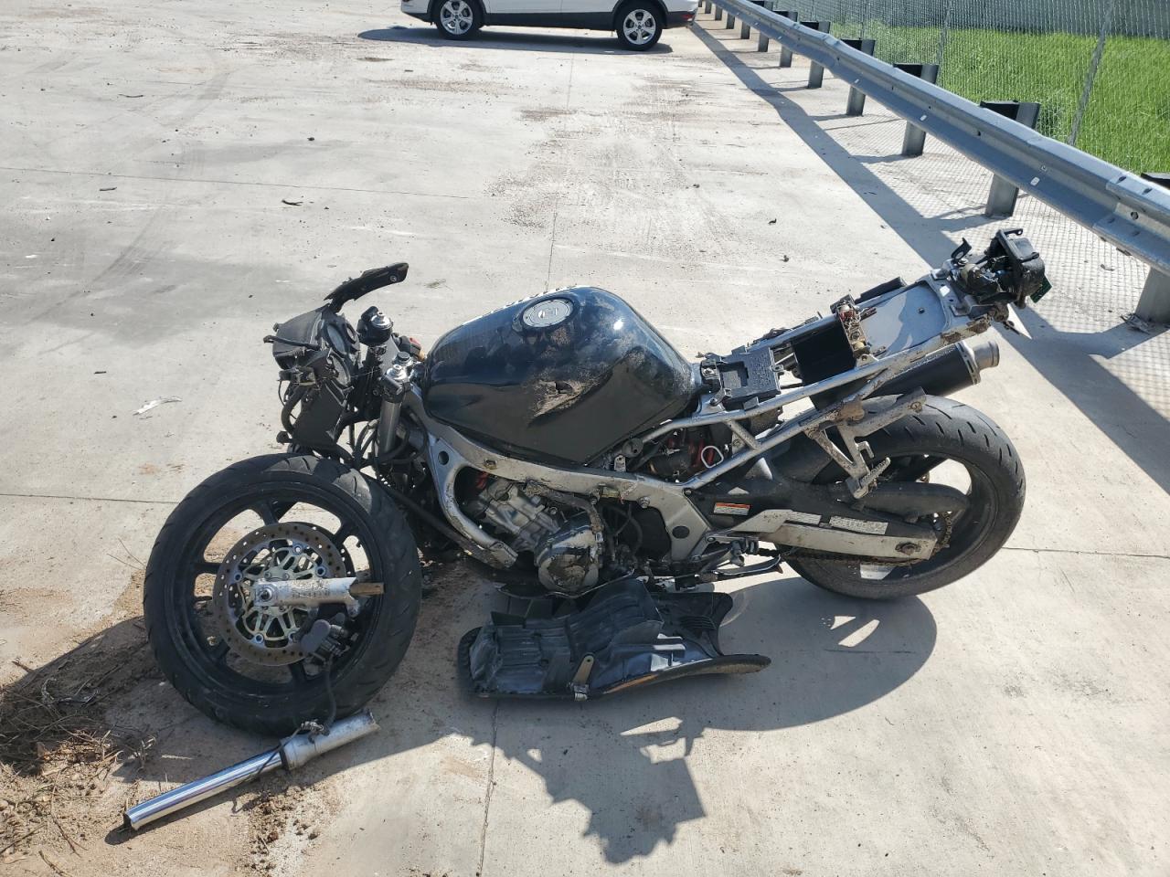1998 Honda Cbr600 F3 - Фото 3