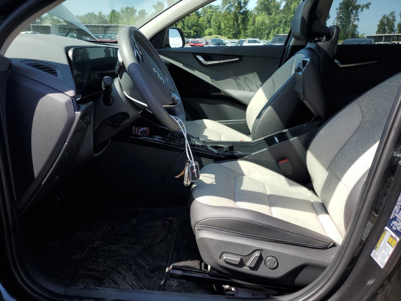 2025 Kia Niro Sx - Image 7