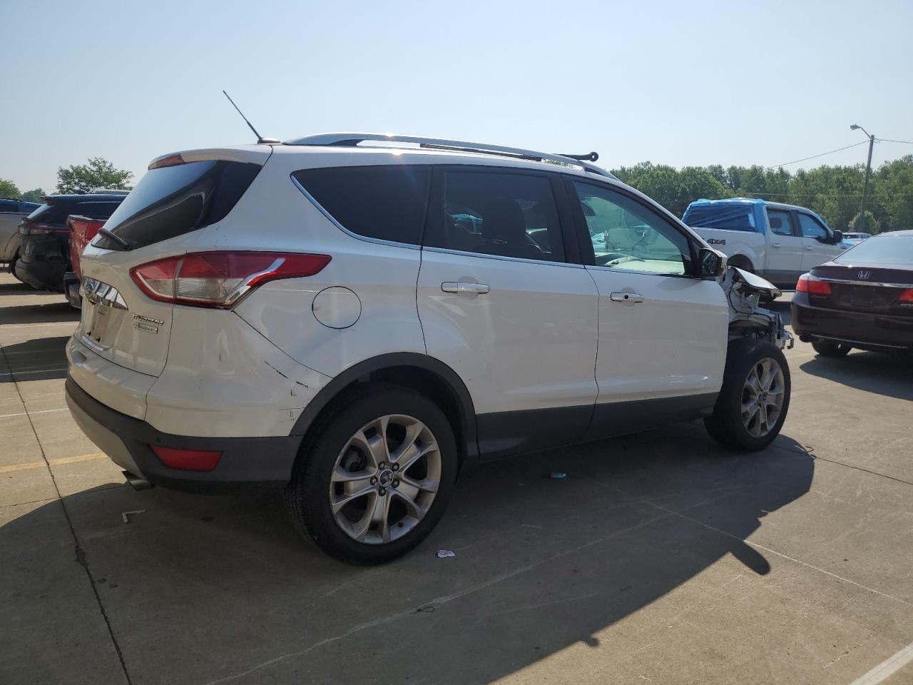 2014 Ford Escape Titanium - Фото 3