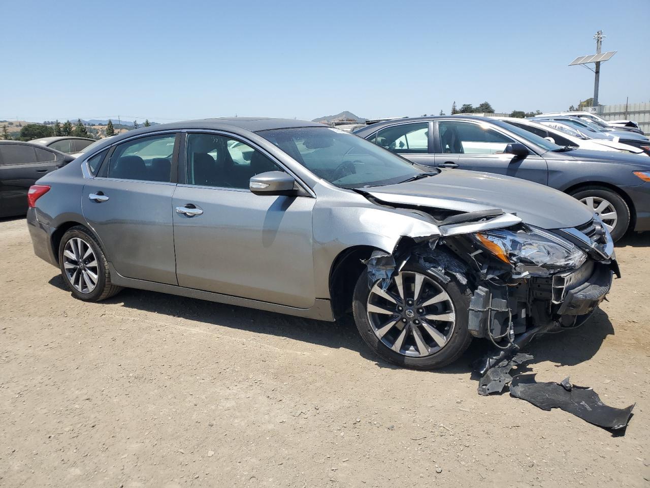 2017 Nissan Altima 2.5 - Фото 4