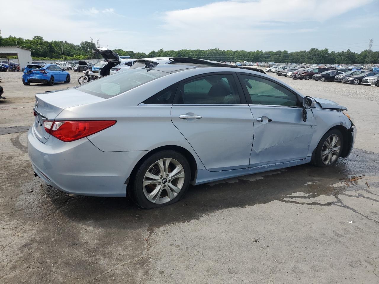 2012 Hyundai Sonata Limited - Image 3