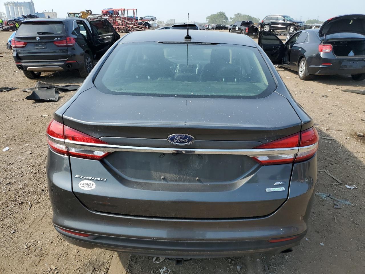 2017 Ford Fusion Se - Image 6