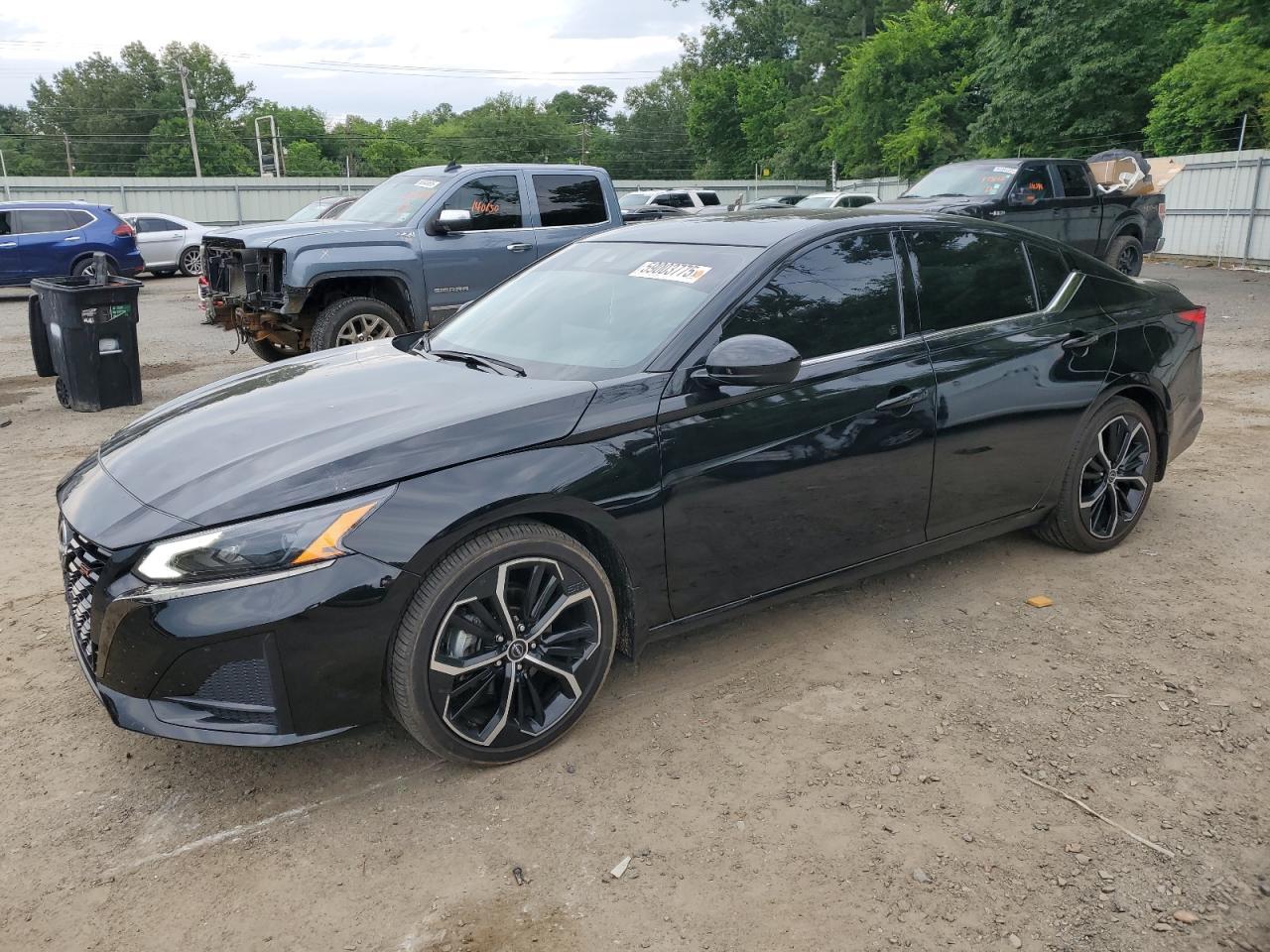 2023 Nissan Altima Sr