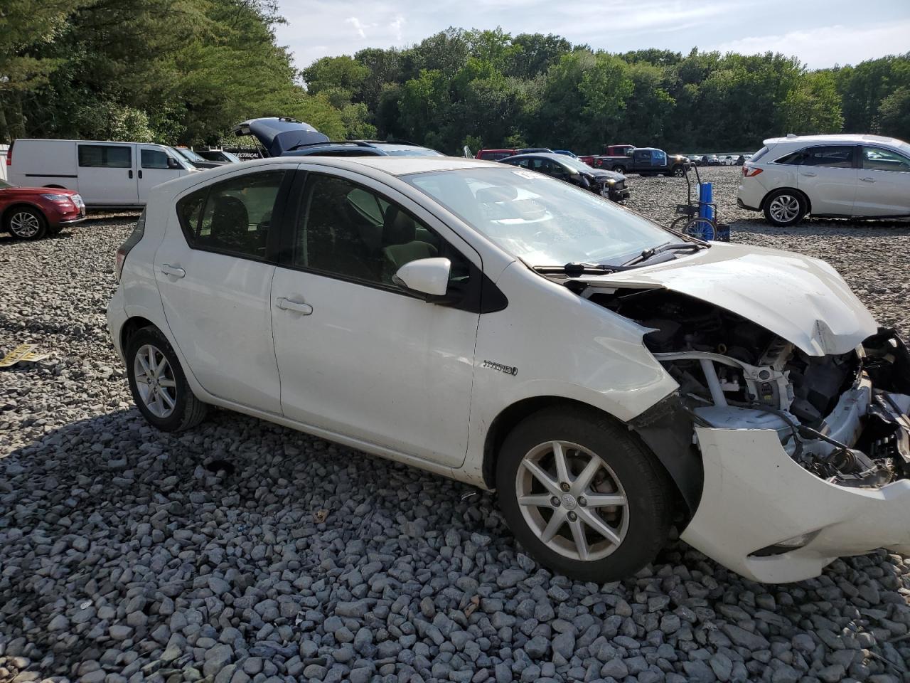 2014 Toyota Prius C - Фото 4