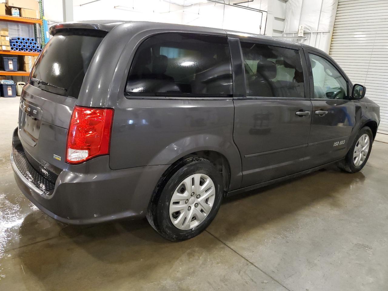 2016 Dodge Grand Caravan Se - Image 3