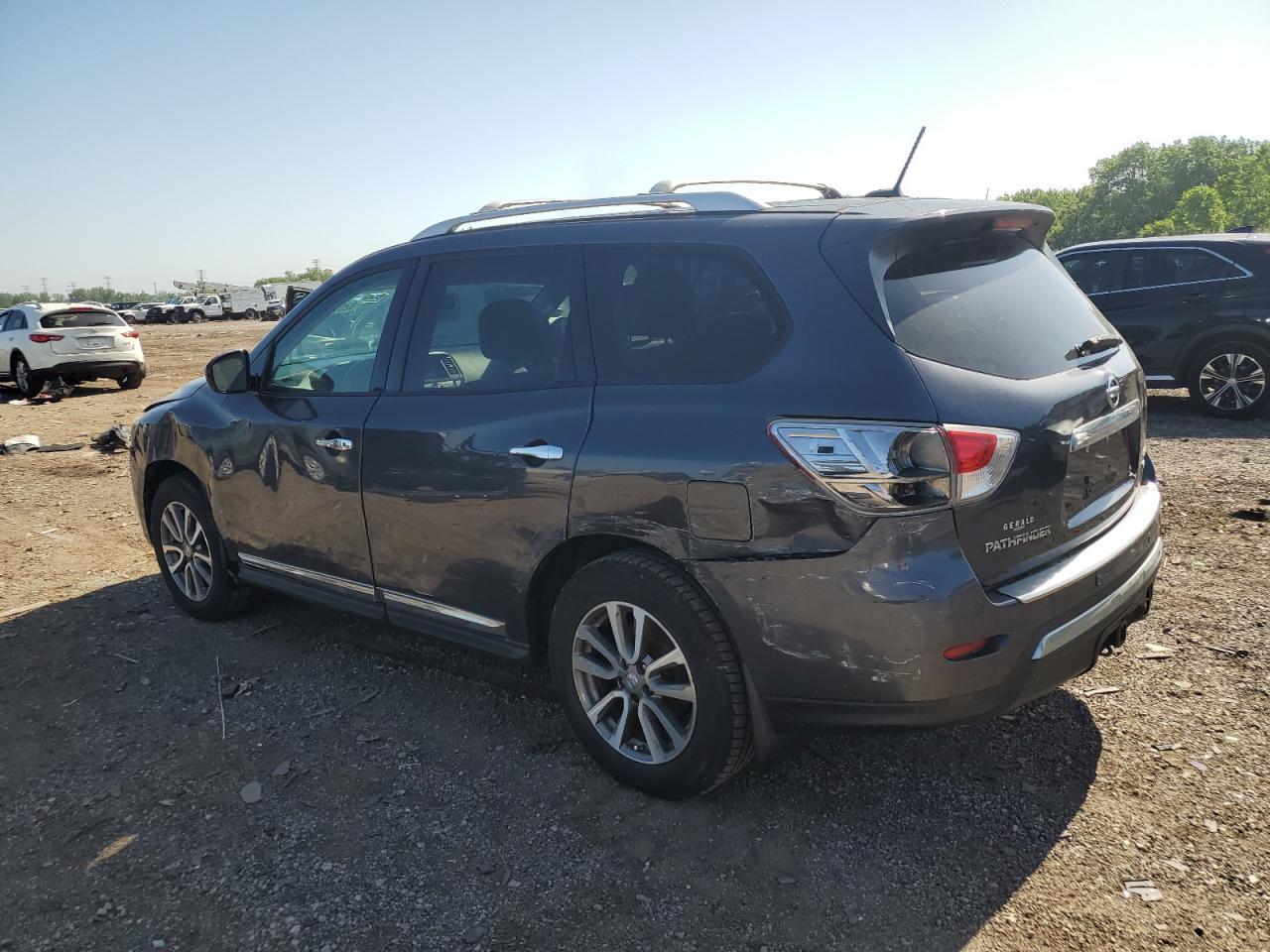 2013 Nissan Pathfinder S - Фото 3