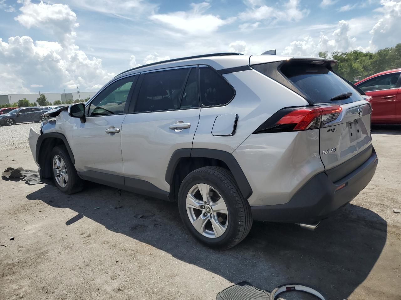 2021 Toyota Rav4 Xle - Фото 2