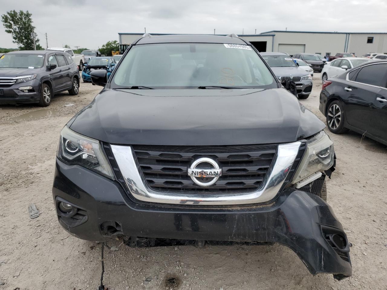 2017 Nissan Pathfinder S - Image 5