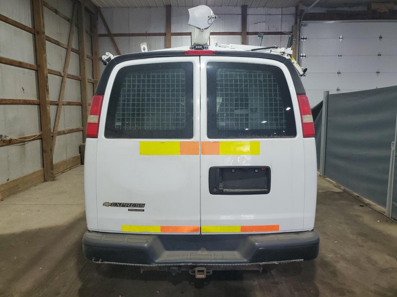 2013 Chevrolet Express G2500 - Фото 6