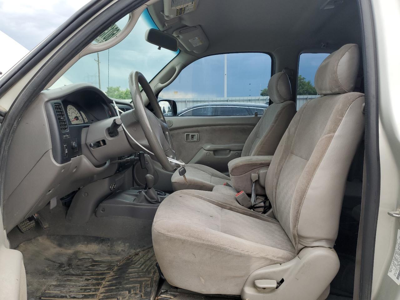 2004 Toyota Tacoma Xtracab - Фото 7