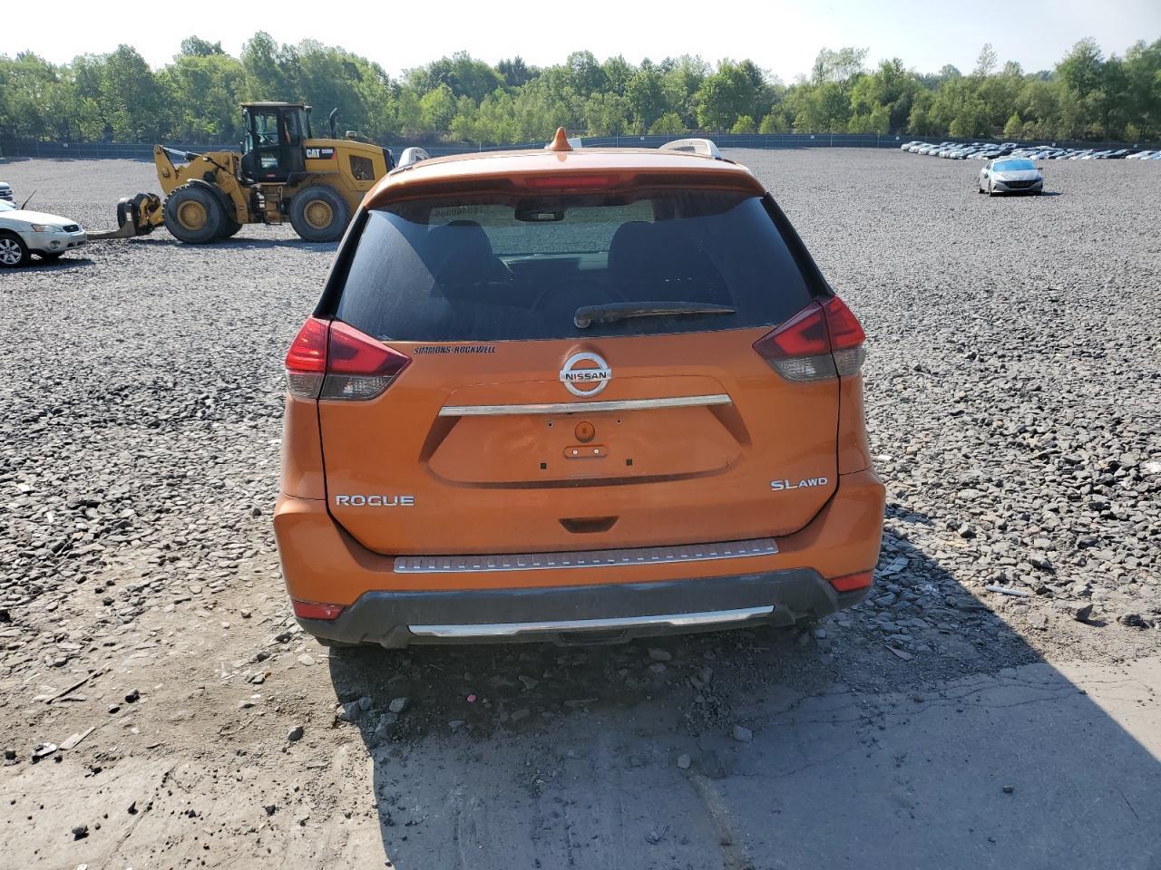 2017 Nissan Rogue Sv - Image 6