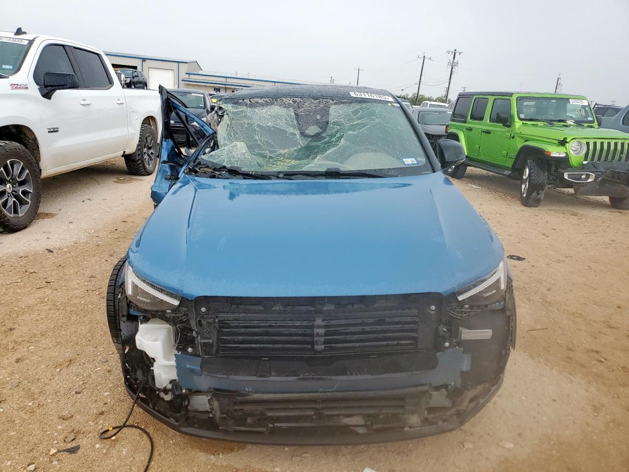 2022 Volvo C40 P8 Recharge Ultimate - Фото 5