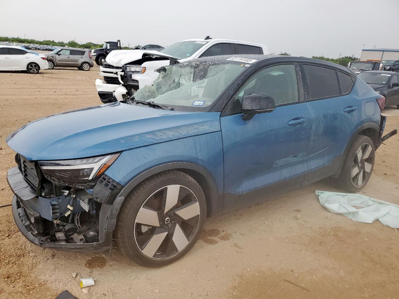 2022 Volvo C40 P8 Recharge Ultimate