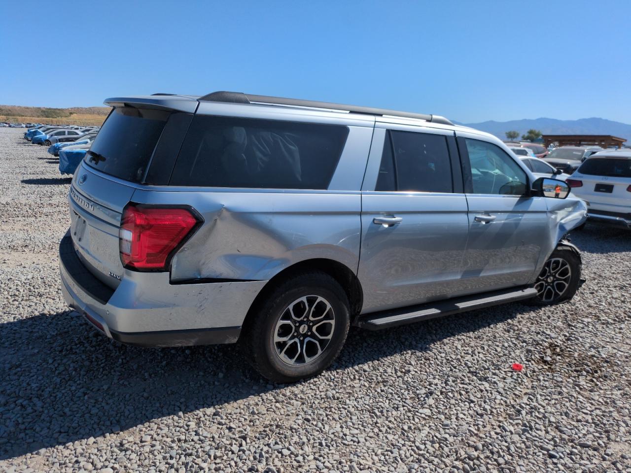 2023 Ford Expedition Max Xlt - Image 3