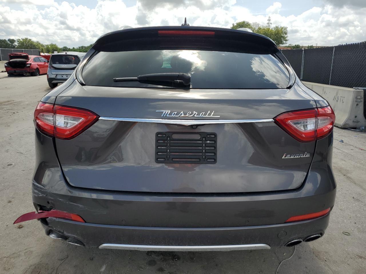 2017 Maserati Levante S Luxury - Фото 6