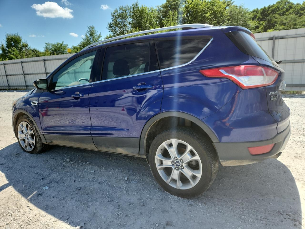 2016 Ford Escape Titanium - Image 2