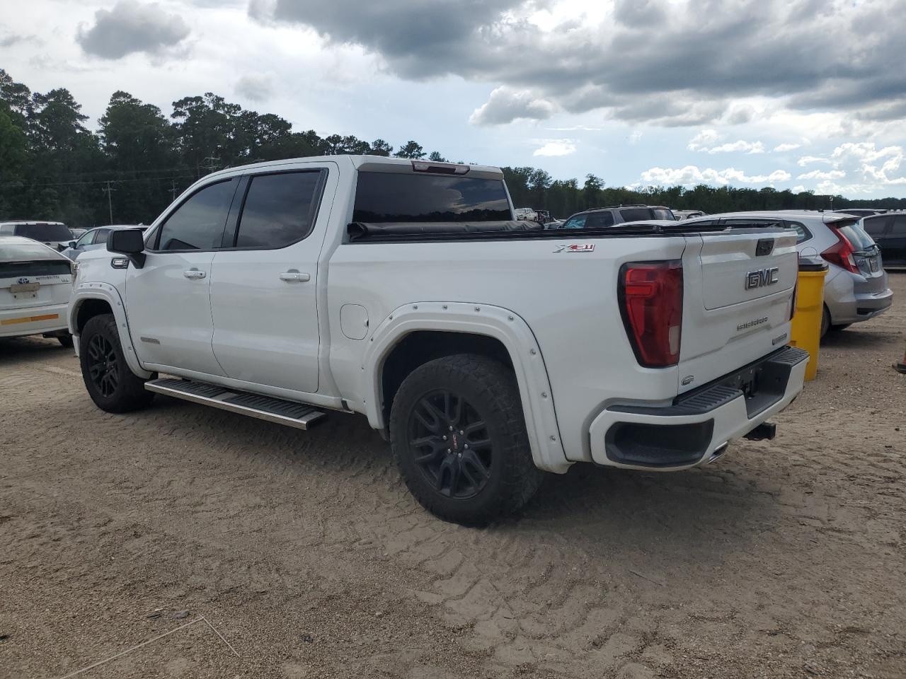 2021 GMC Sierra K1500 Elevation - Фото 2