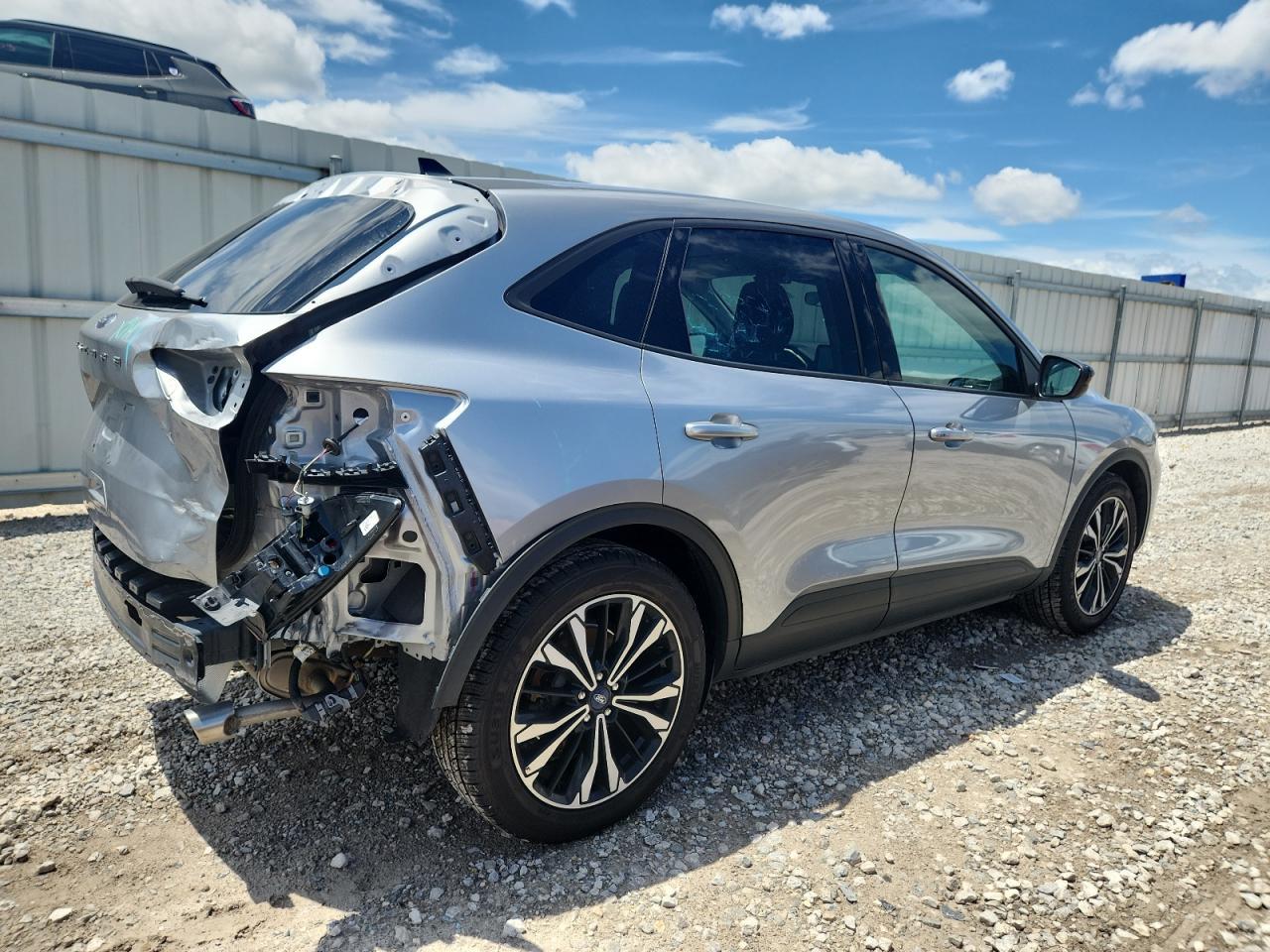 2021 Ford Escape Se - Image 3