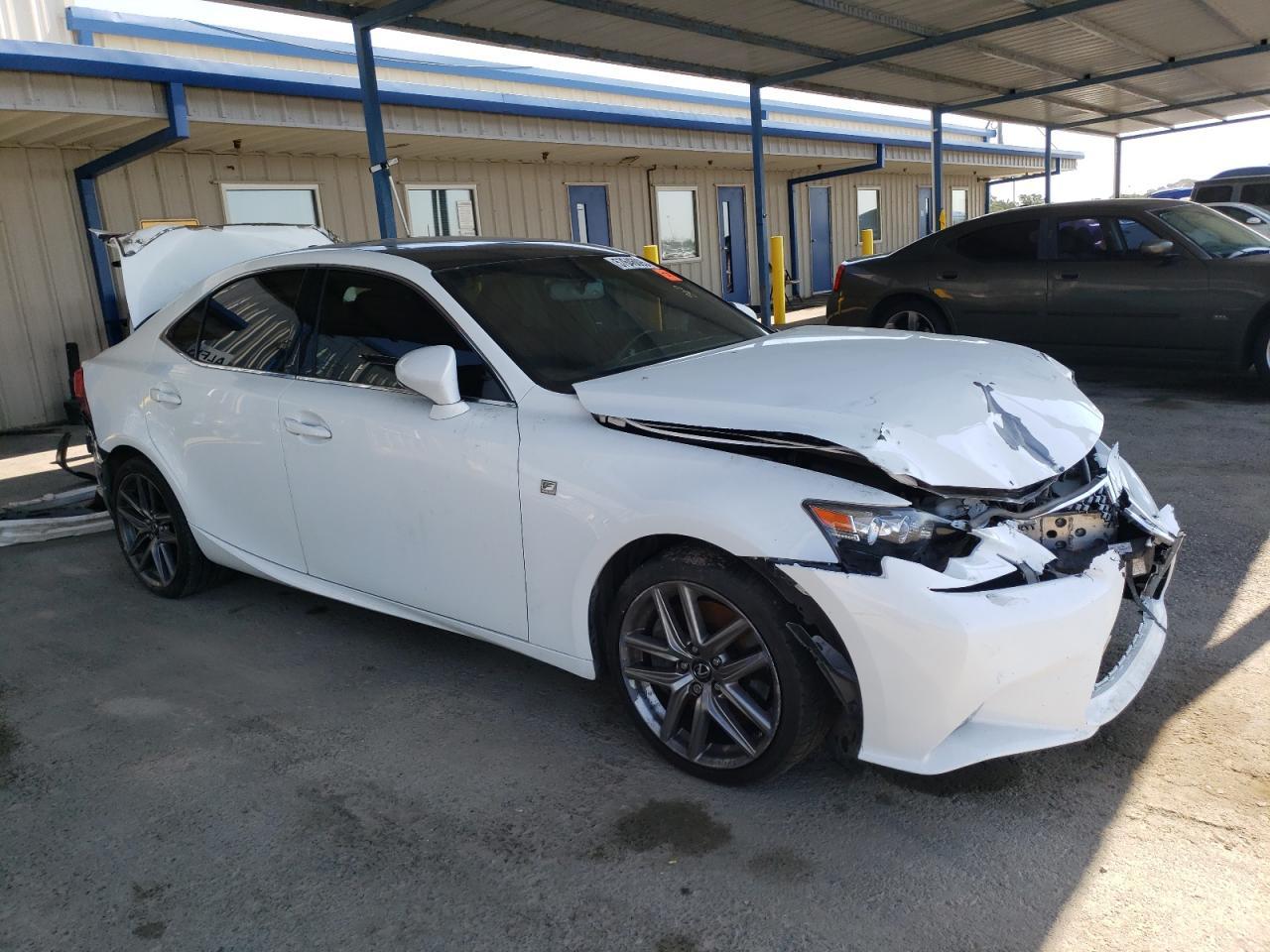 2016 Lexus Is 200T - Фото 4