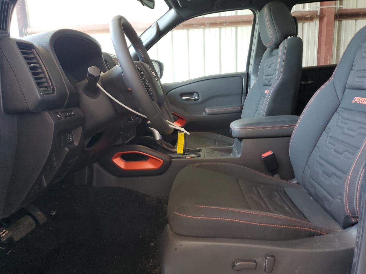 2023 Nissan Frontier S - Фото 7