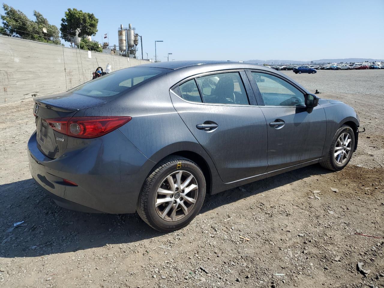 2015 Mazda 3 Touring - Image 3