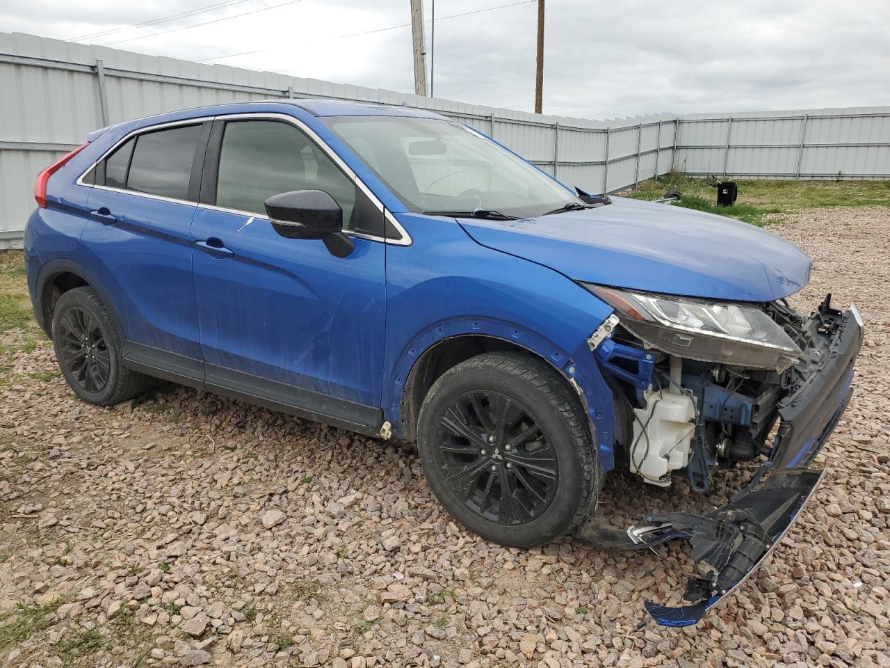 2019 Mitsubishi Eclipse Cross Le - Фото 4