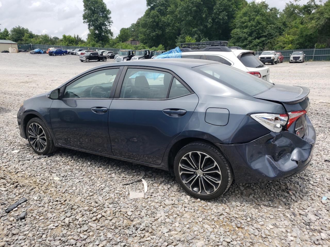 2015 Toyota Corolla L - Фото 2