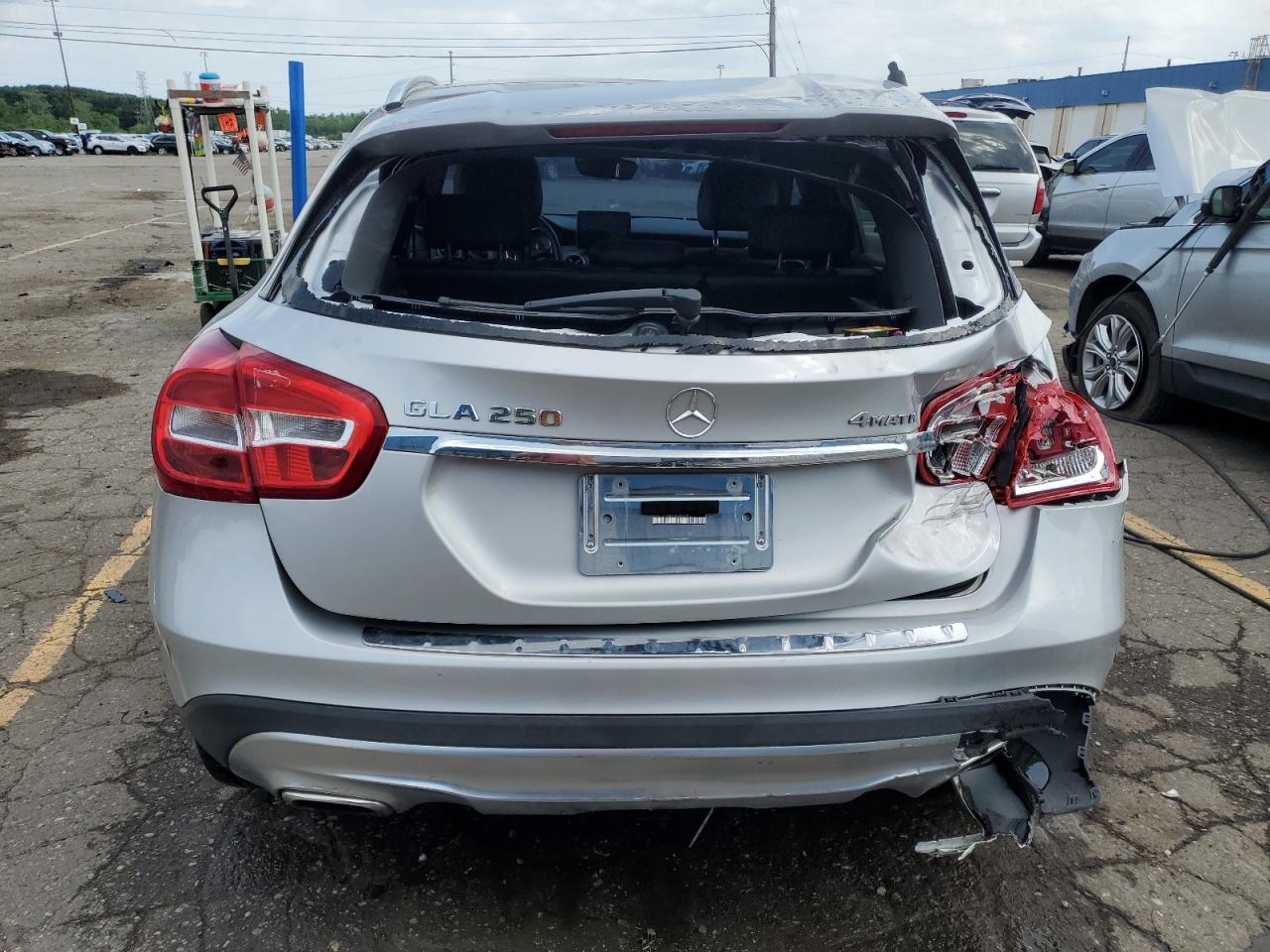 2017 Mercedes-Benz Gla 250 4Matic - Image 6