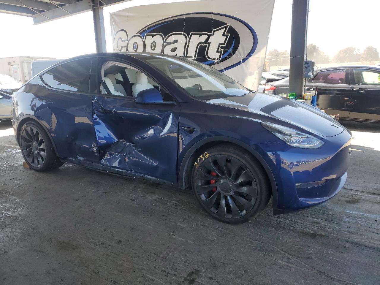 2020 Tesla Model Y - Фото 4