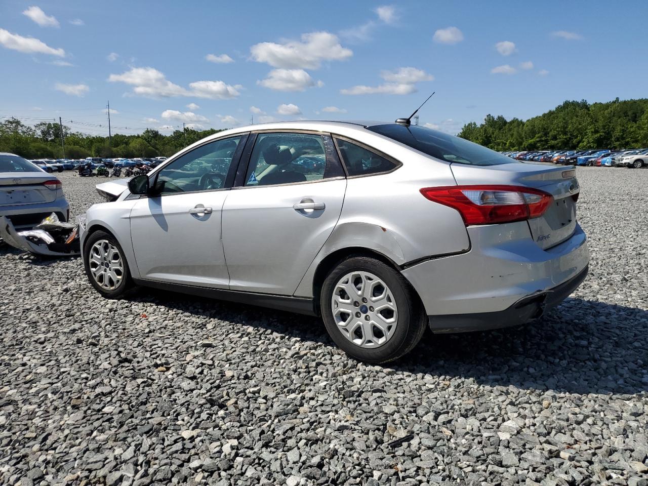 2012 Ford Focus Se - Фото 2