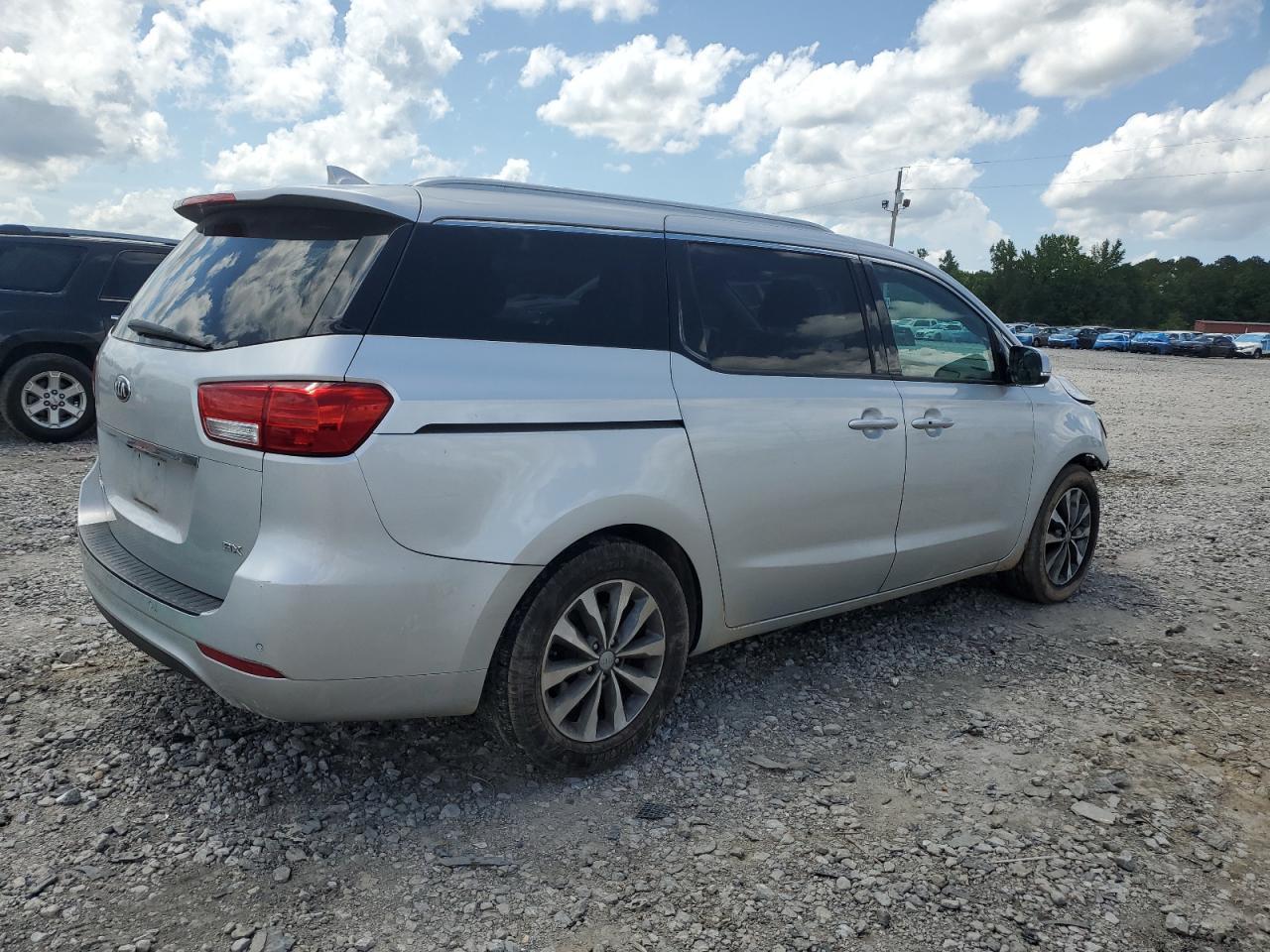 2016 Kia Sedona Ex - Image 3