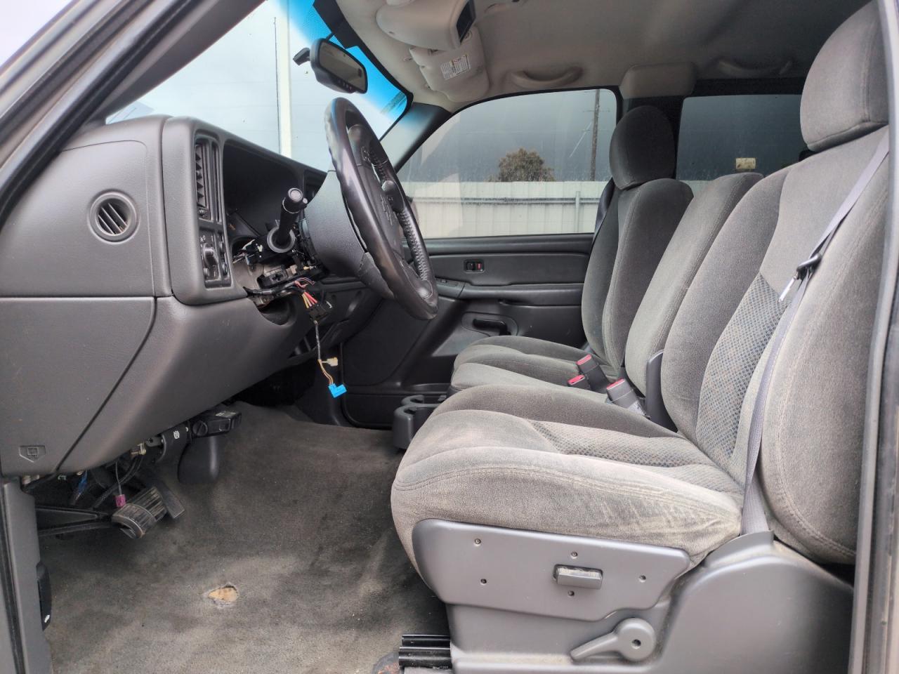 2007 Chevrolet Silverado C2500 Heavy Duty - Фото 7