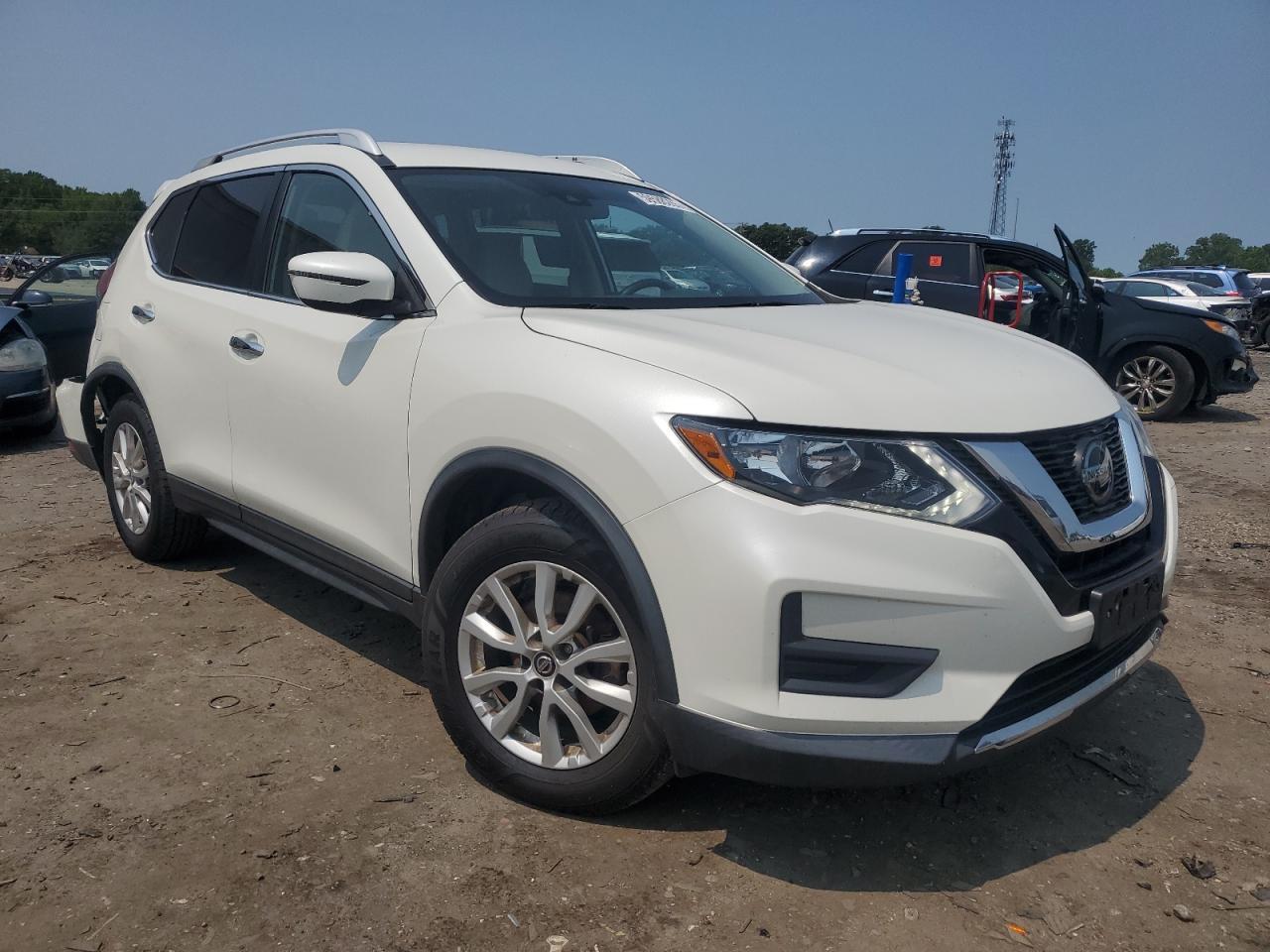 2019 Nissan Rogue S - Image 4