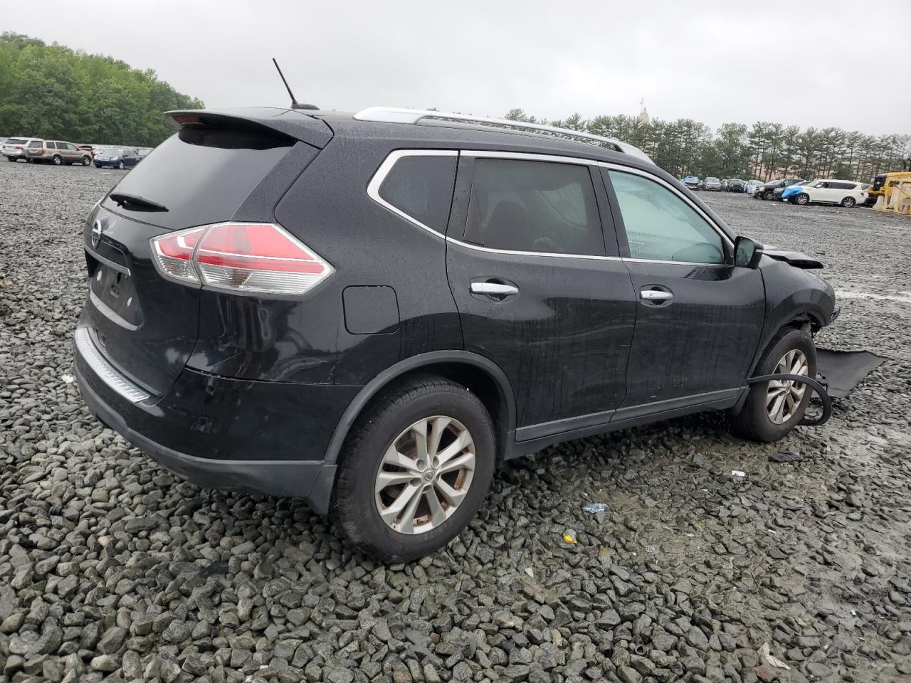 2015 Nissan Rogue S - Фото 3