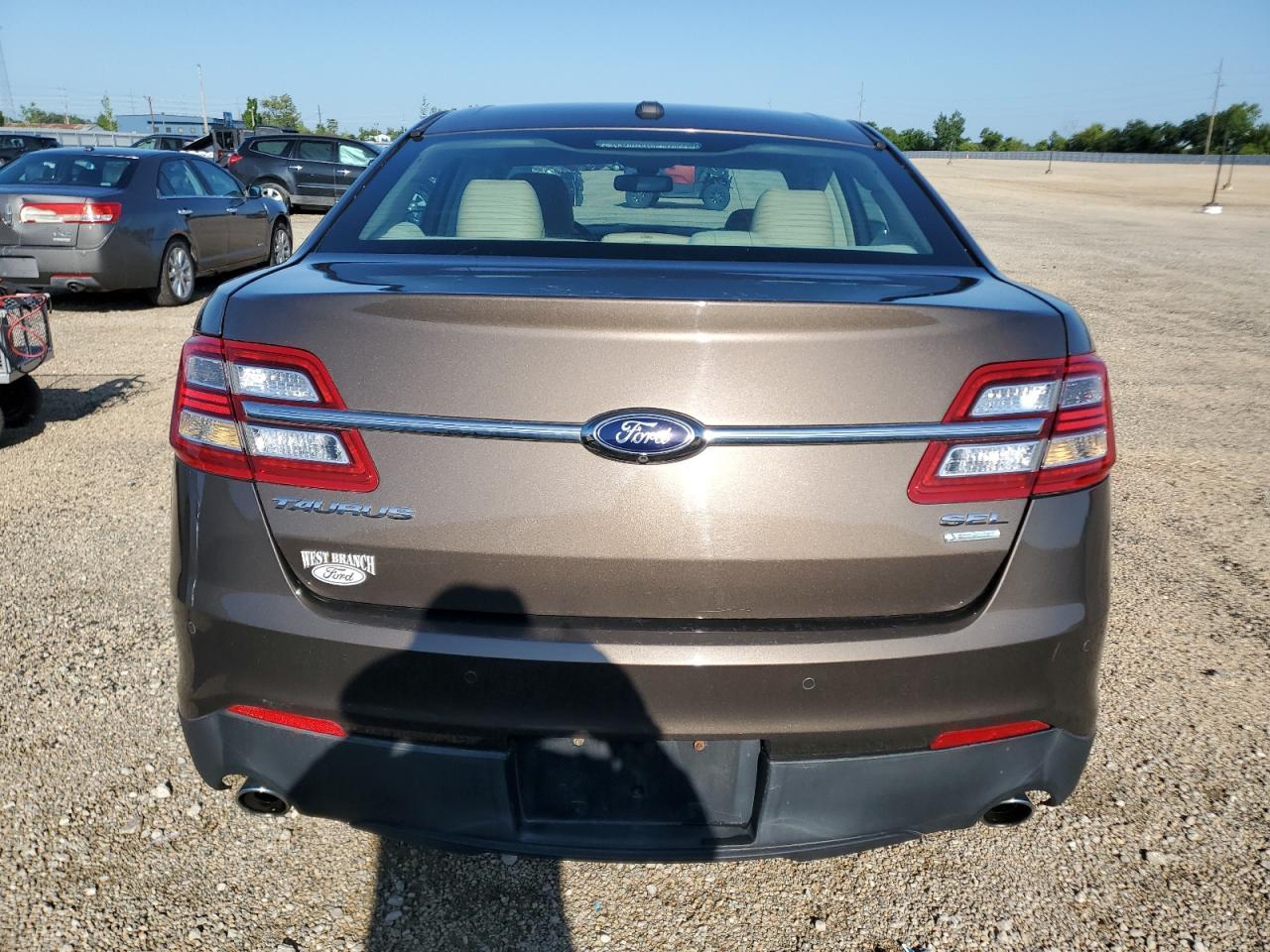 2015 Ford Taurus Sel - Image 6