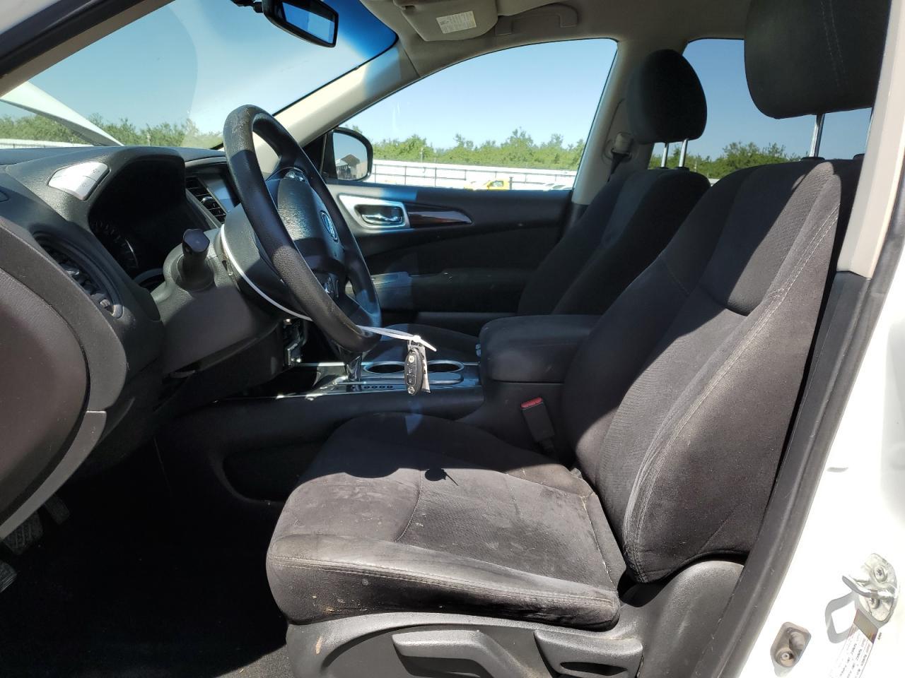 2016 Nissan Pathfinder S - Фото 7