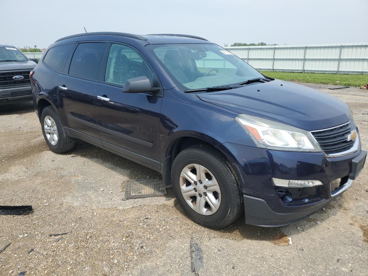 2015 Chevrolet Traverse Ls - Фото 4