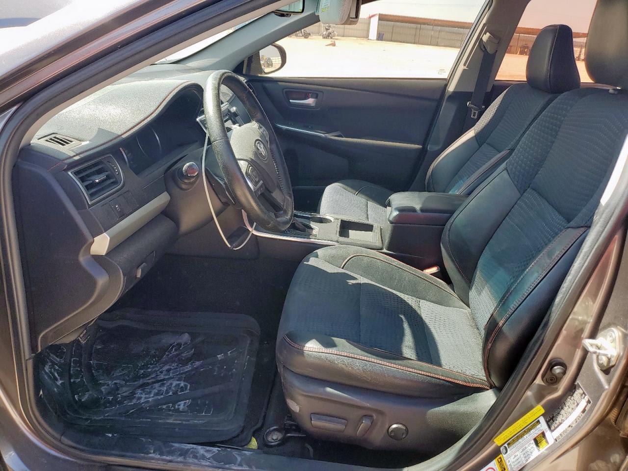 2015 Toyota Camry Le - Фото 7