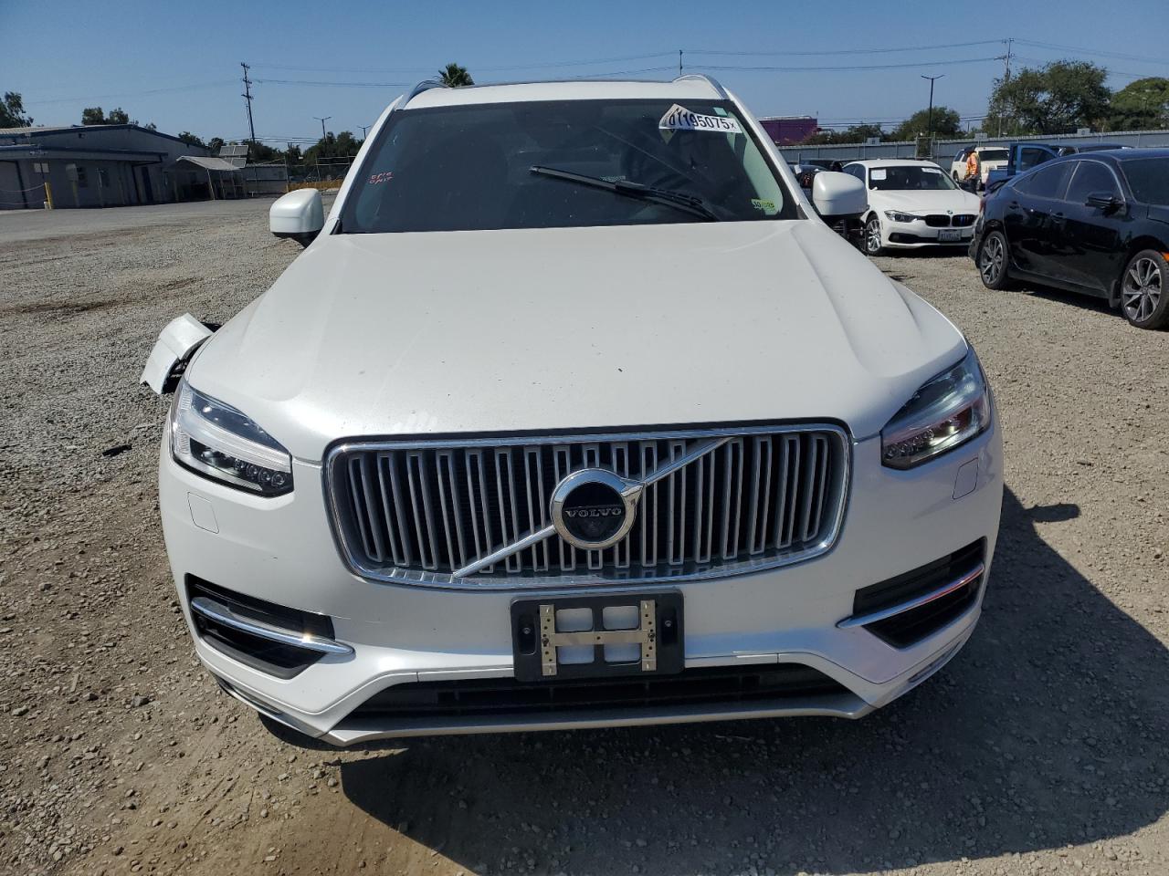 2017 Volvo Xc90 T6 - Image 5