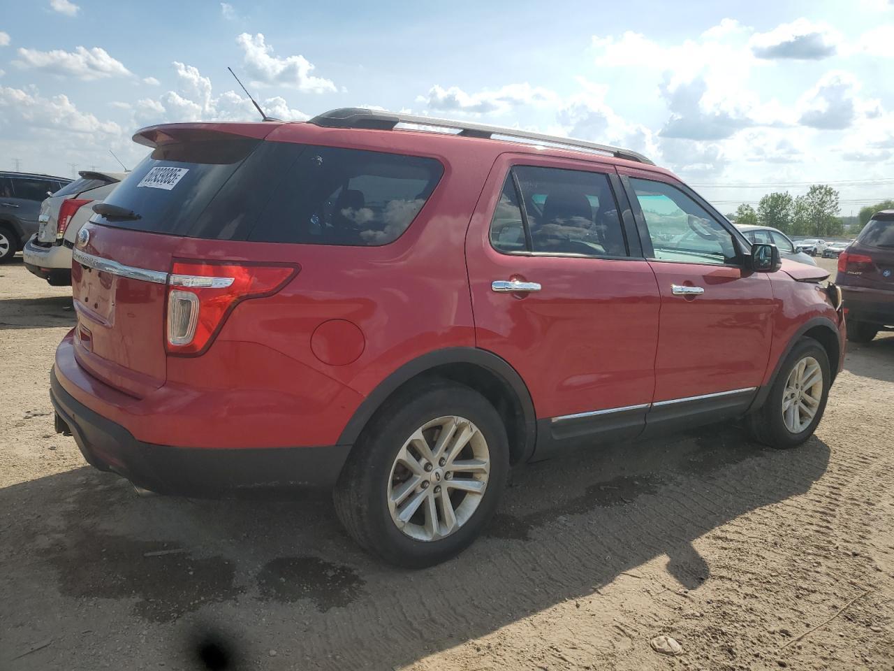 2012 Ford Explorer Xlt - Image 3