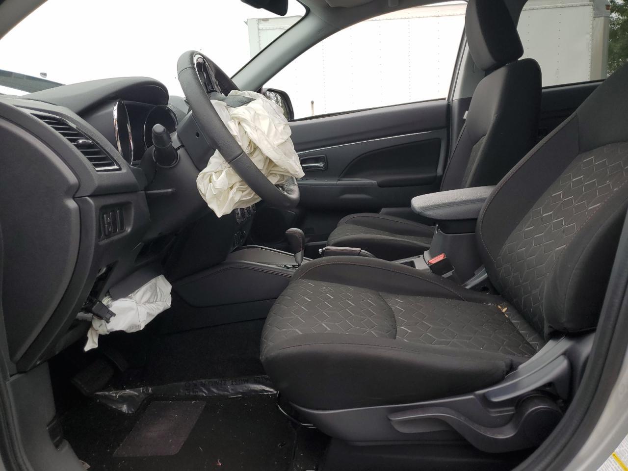 2023 Mitsubishi Outlander Sport S/Se - Фото 7